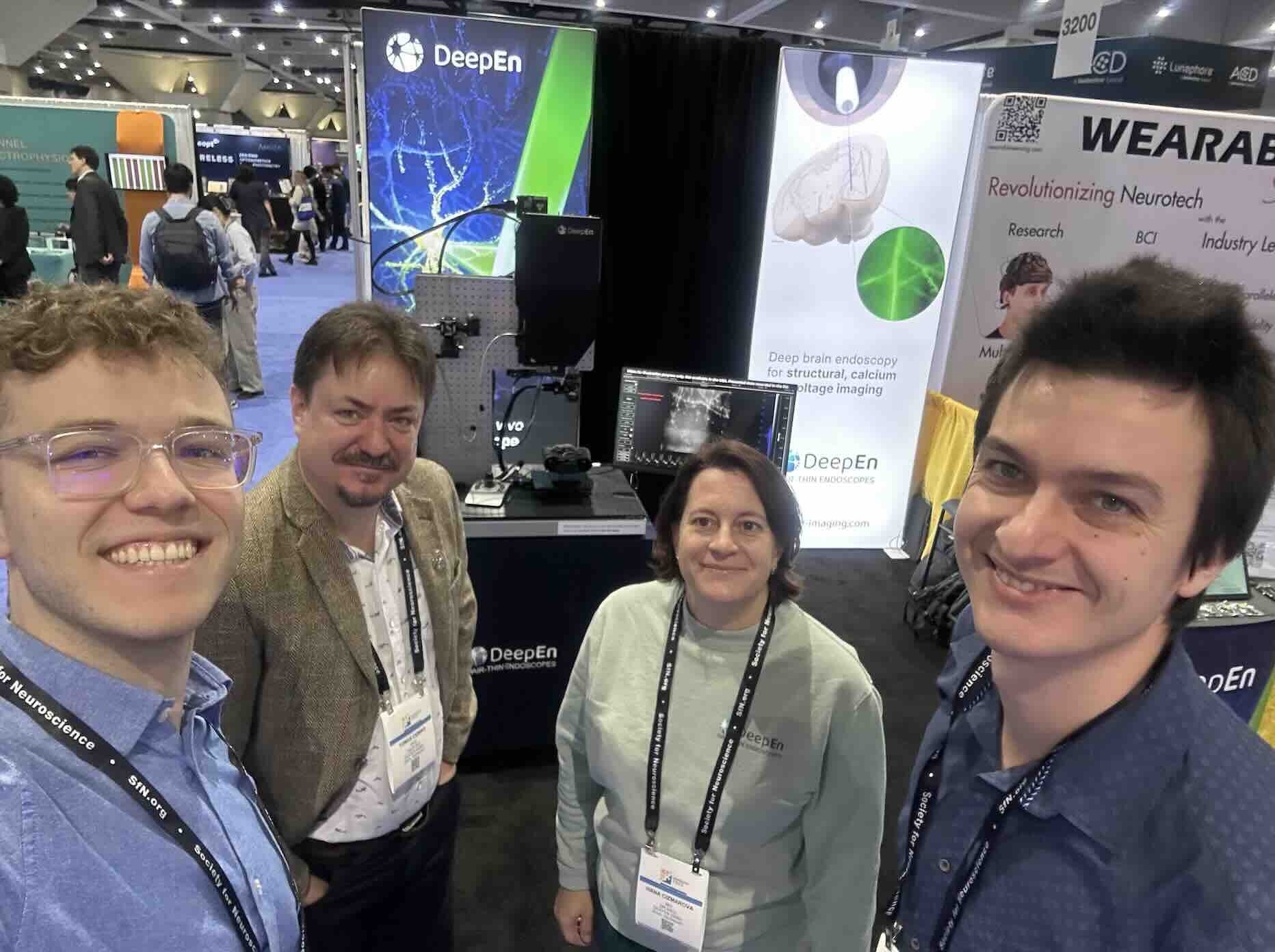 The team of DeepEn is ready for the big conference and looks forward to meeting many interested neuroscientists